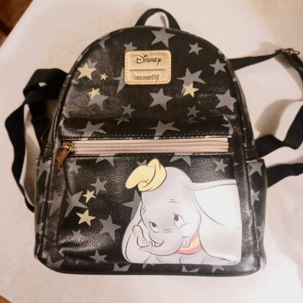 Disney Loungefly Dumbo mini backpack